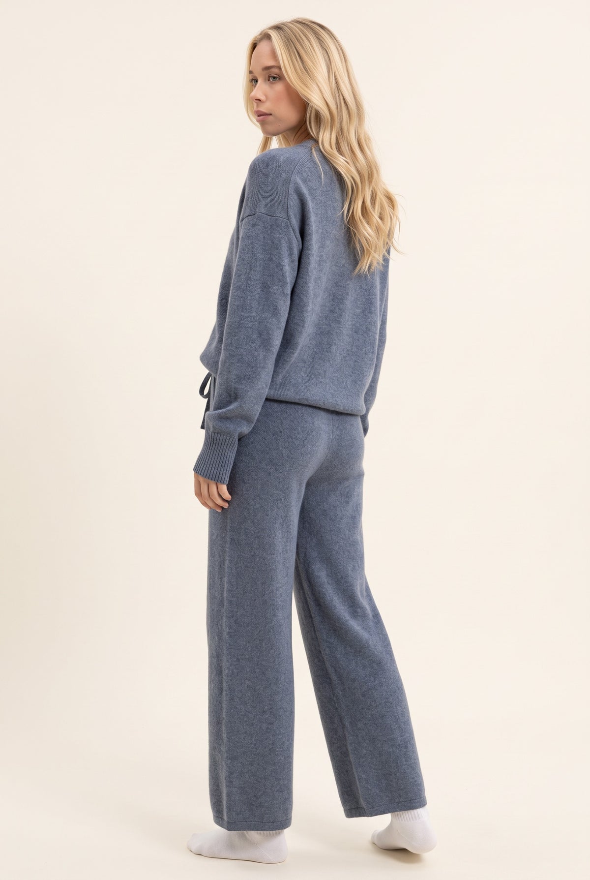 Dark Grey cashmere trousers, over the shoulder