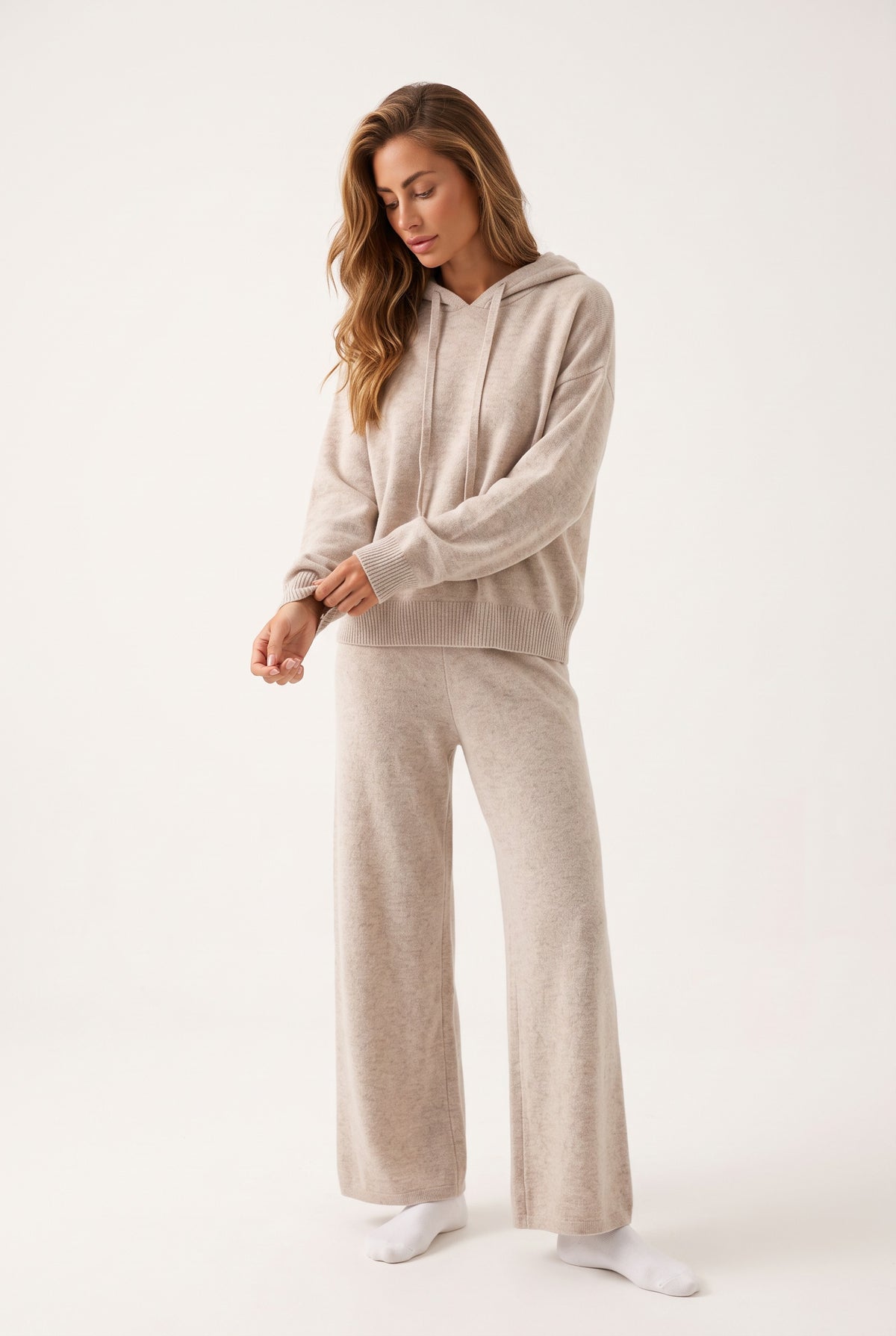 Hooded pure cashmere set in Light Camel Set