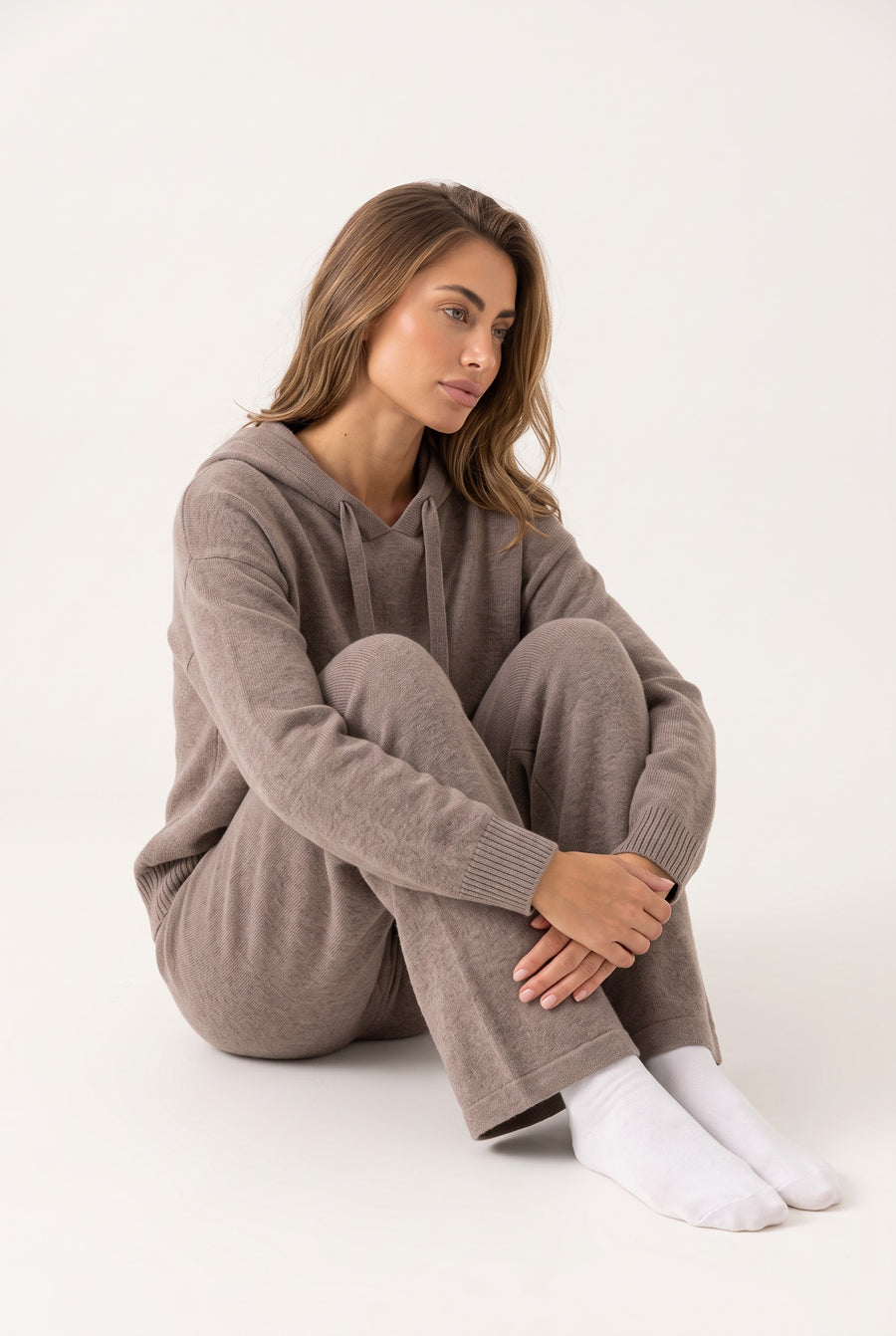 Hooded pure cashmere set in Camel Set