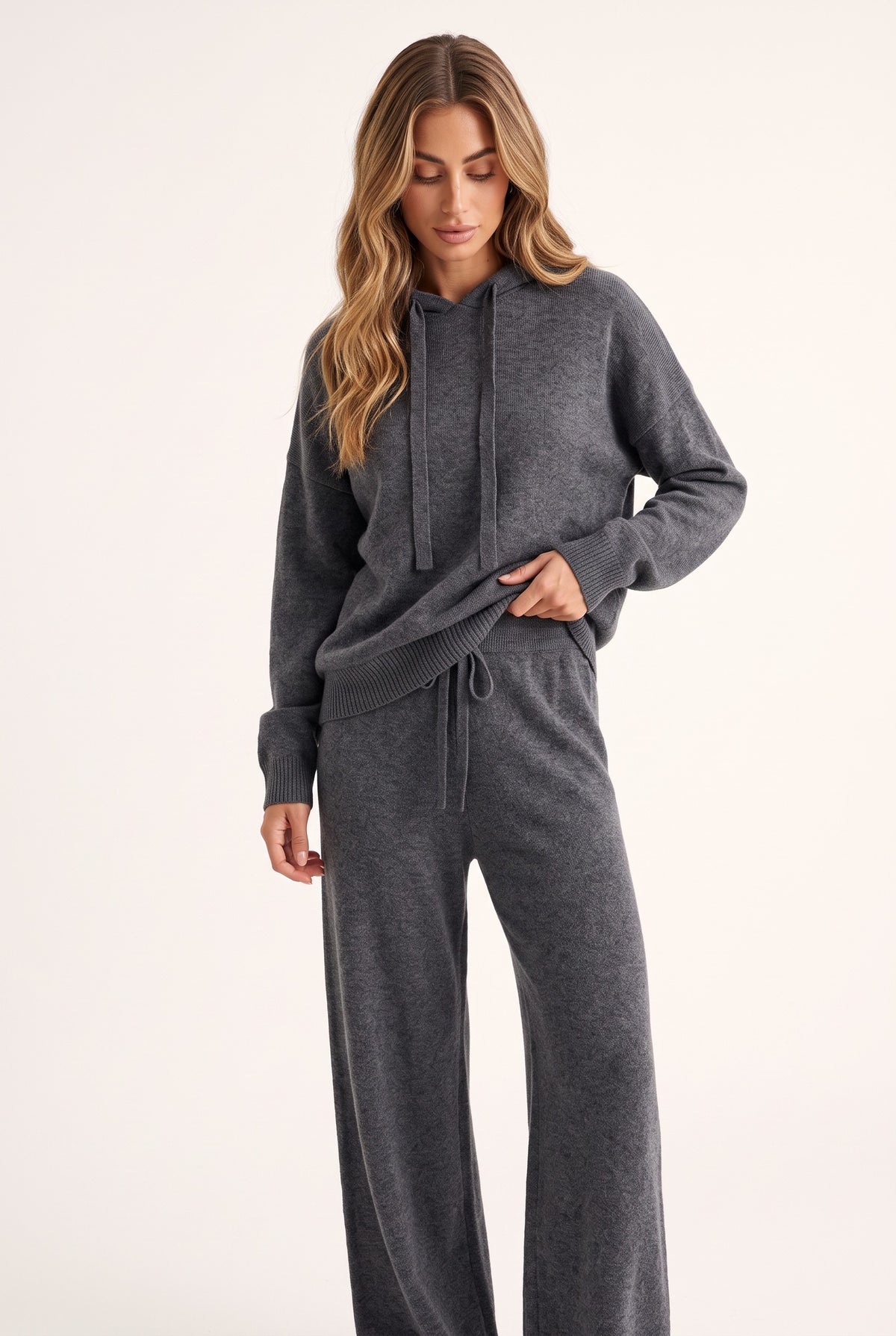 Hooded pure cashmere set in Dark Grey Set